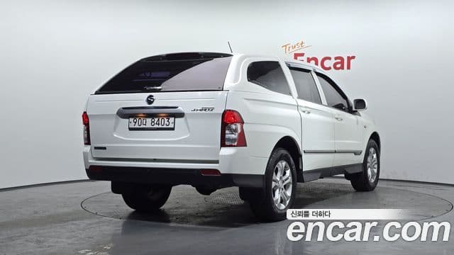 KG모빌리티(SsangYong) Korando Sport Club, 2014 2