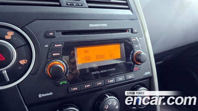 KG모빌리티(SsangYong) Korando Sport Club, 2014 16