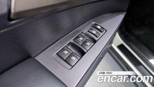 KG모빌리티(SsangYong) Korando Sport Club, 2014 17