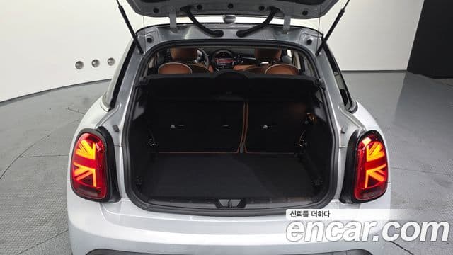 Mini Cooper S 3세대, 2023 20