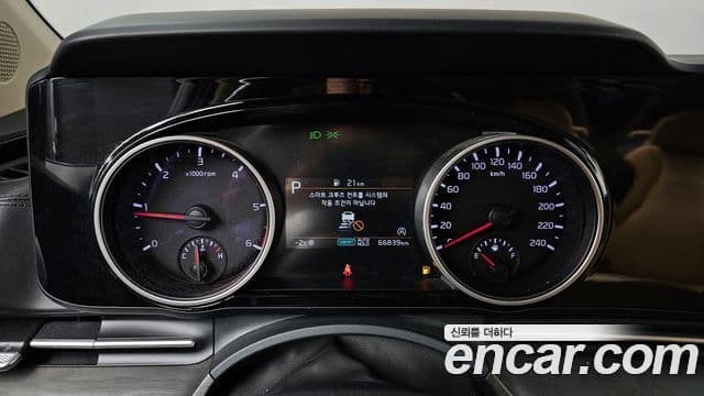 Kia Carnival 4세대 Noblesse, 2021 8