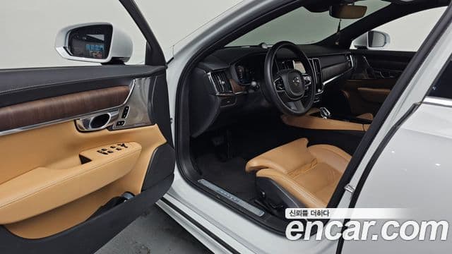 Volvo S90 B5 Ultimate Bright, 2023 10