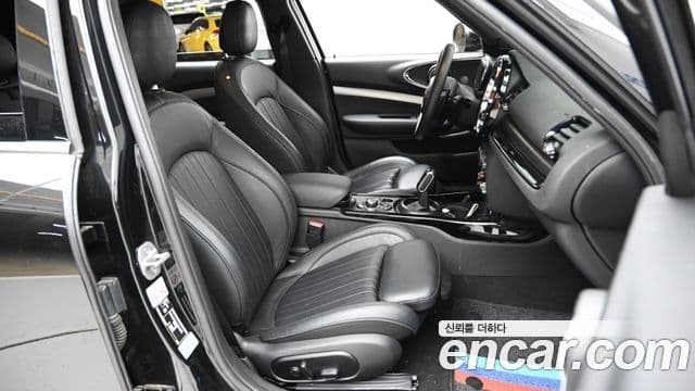 Mini Cooper S 클럽맨 2세대, 2023 10