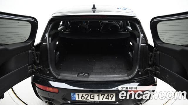 Mini Cooper S 클럽맨 2세대, 2023 20