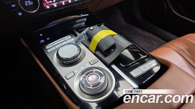 Genesis G80 (RG3) бензин 2.5 турбо 2WD, 2023 9