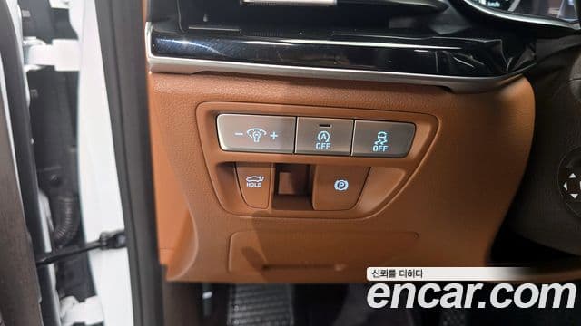 Genesis G80 (RG3) бензин 2.5 турбо 2WD, 2023 13