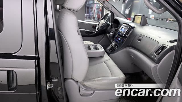 Hyundai Grand Starex Smart, 2017 12