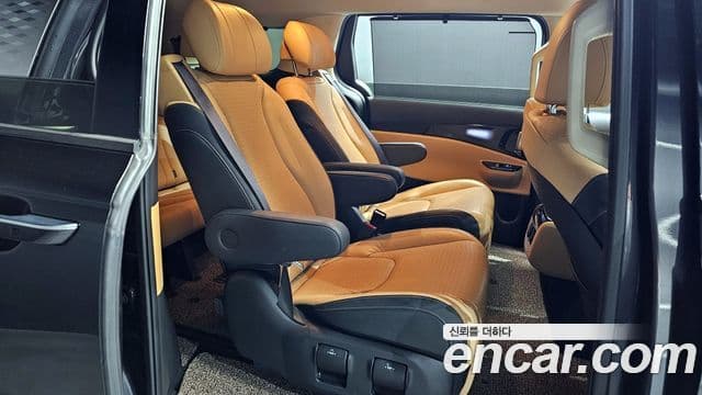 Kia Carnival 4세대 Signature, 2023 12