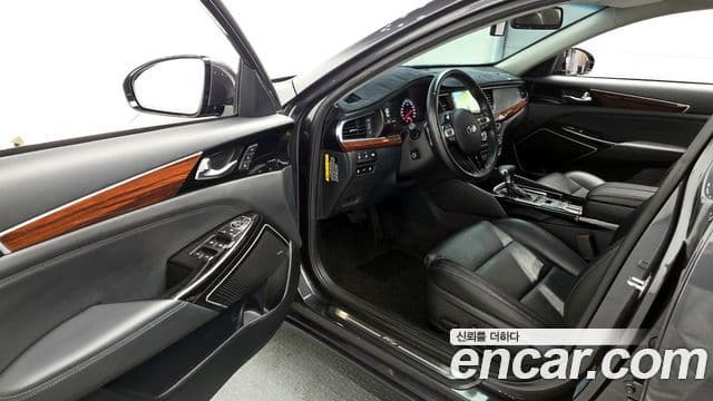 Kia All New K7 3.3 GDI Limited Plus, 2017 10