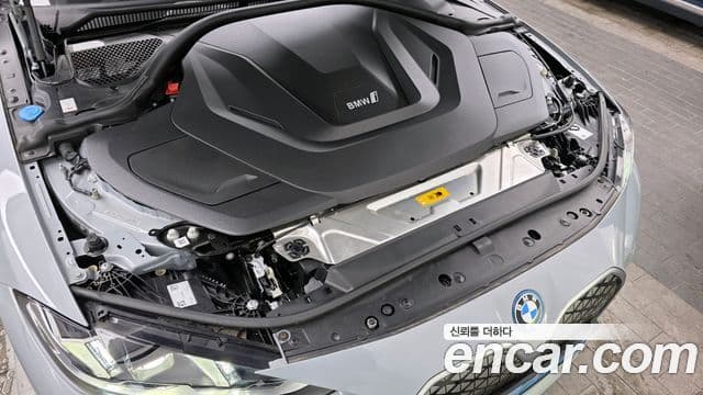 BMW i4 eDrive40 M Sport, 2025 6
