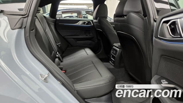 BMW i4 eDrive40 M Sport, 2025 12