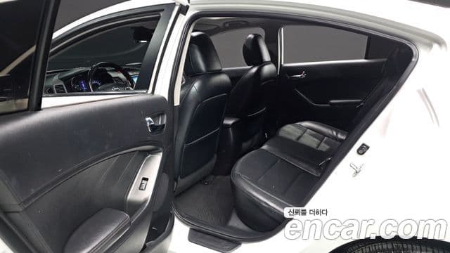 Kia K3 Noblesse, 2013 12