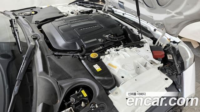 Jaguar F-TYPE X152, 2015 6