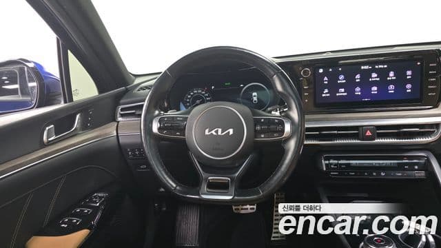 Kia K5 3세대 Signature, 2022 13