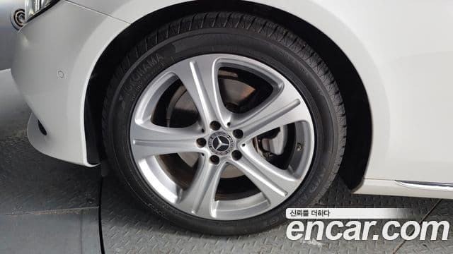 Mercedes-Benz E-класс W213 Avantgarde, 2018 все фото