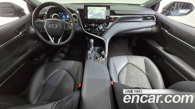 Toyota 캠리 (XV70) 2.5 XSE гибрид, 2024 7