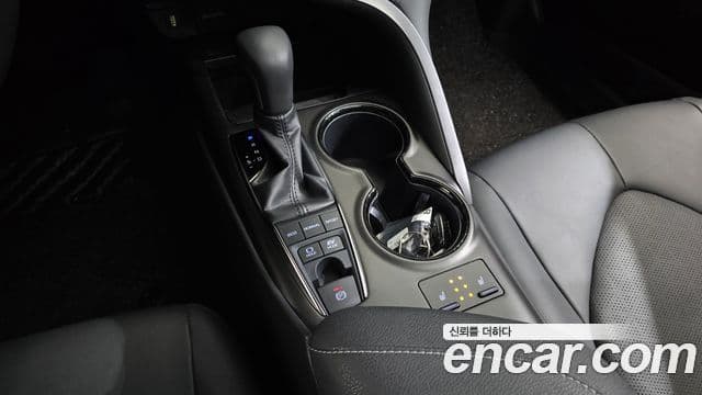 Toyota 캠리 (XV70) 2.5 XSE гибрид, 2024 9