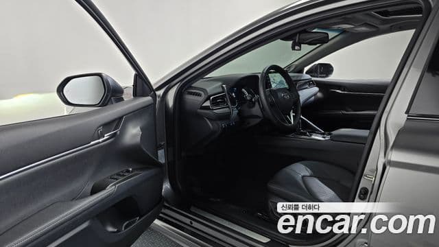 Toyota 캠리 (XV70) 2.5 XSE гибрид, 2024 10