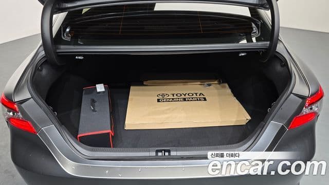 Toyota 캠리 (XV70) 2.5 XSE гибрид, 2024 20