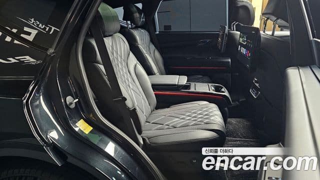 Genesis GV80 чёрный, 2025 12