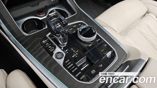 BMW X7 (G07) xDrive 40i Design Pure Excellence 7인승, 2022 9
