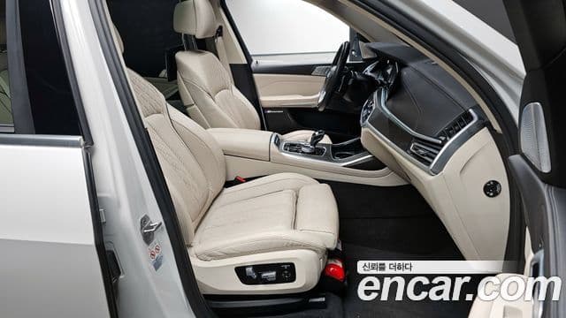 BMW X7 (G07) xDrive 40i Design Pure Excellence 7인승, 2022 10
