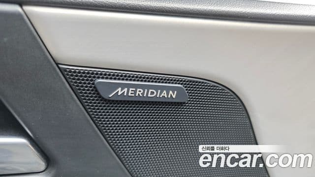 Jaguar XE Prestige, 2016 14