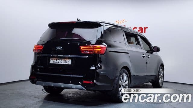 Kia The / новый New Carnival Prestige, 2019 2