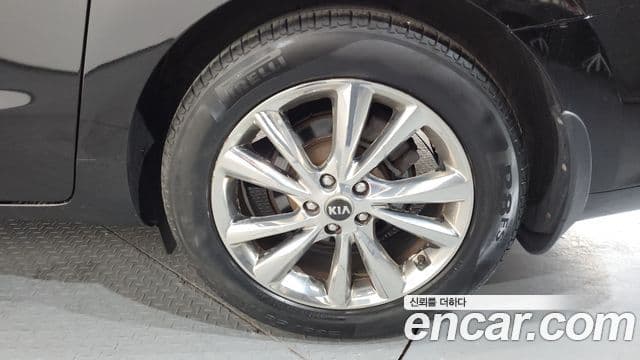 Kia The / новый New Carnival Prestige, 2019 все фото