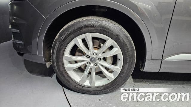 Audi Q7 (4M), 2019 все фото