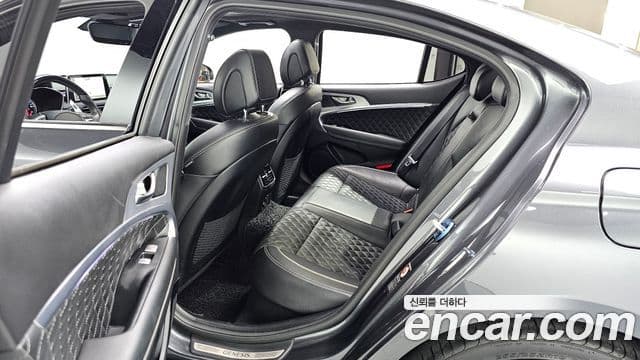 Genesis G70 Supreme, 2018 12