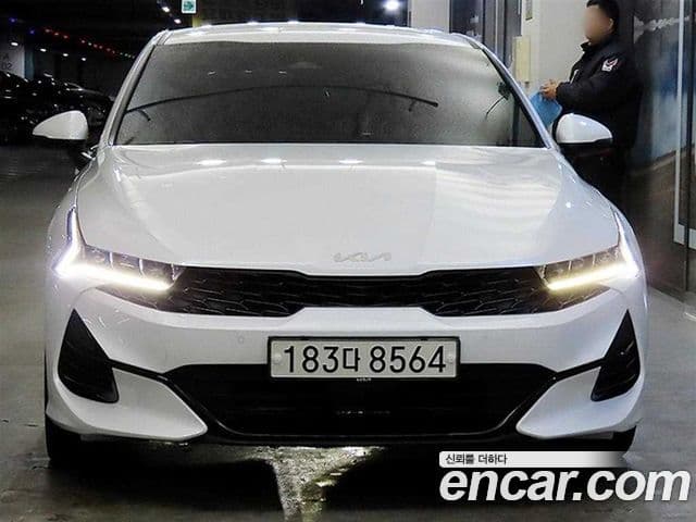 Kia K5 3세대 Prestige, 2022 2