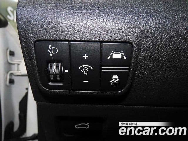 Kia K5 3세대 Prestige, 2022 14