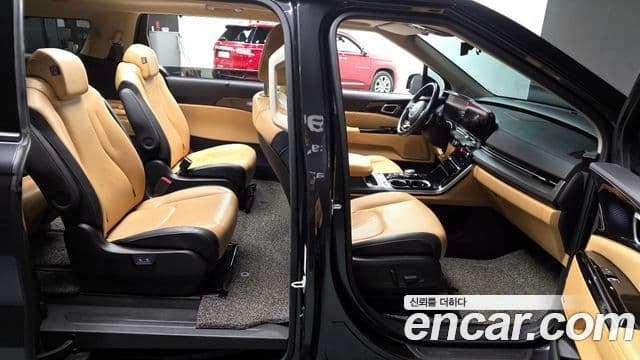 Kia Carnival 4세대 Signature, 2022 11