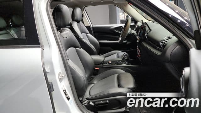 Mini Cooper 클럽맨 2세대, 2021 11