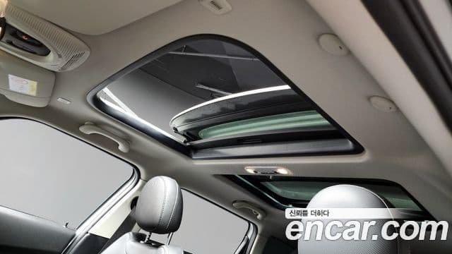 Mini Cooper 클럽맨 2세대, 2021 19