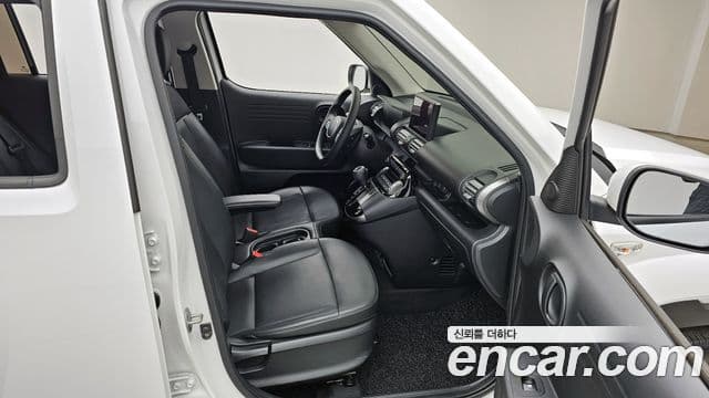 Hyundai Casper Smart, 2023 11