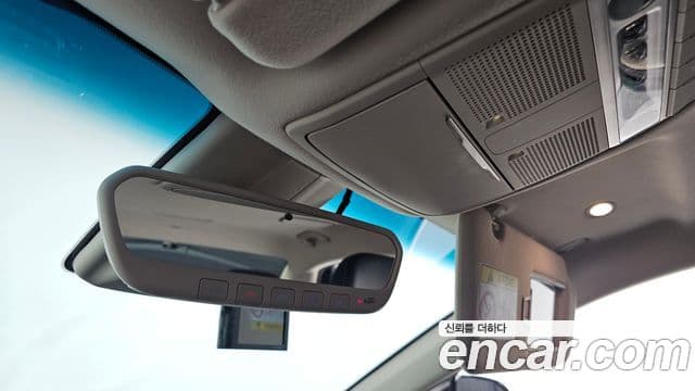 Genesis G90 Luxury, 2022 18