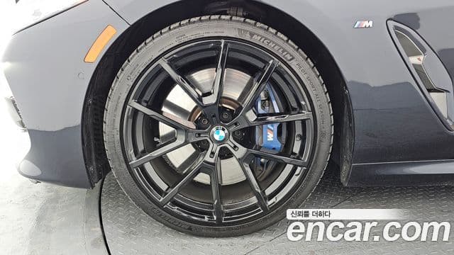 BMW 8시리즈 (G15) M850i xDrive кабриолет, 2019 все фото