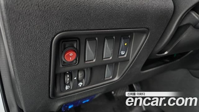 Renault Korea(Samsung) The / новый New QM6 2.0 LPe LE Signature 2WD, 2022 18