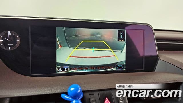 Lexus ES300h 7세대 Luxury Plus, 2021 15