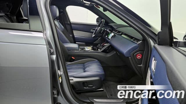 Land Rover Range Rover Velar 3.0 D300 R-Dynamic SE, 2019 10
