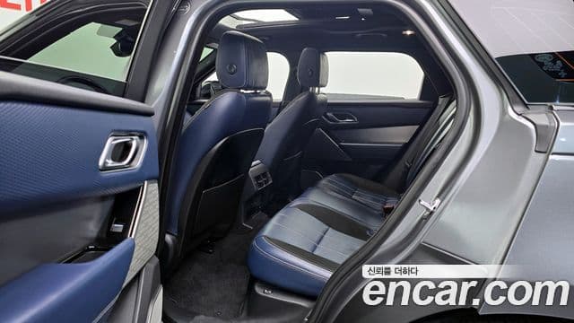 Land Rover Range Rover Velar 3.0 D300 R-Dynamic SE, 2019 13