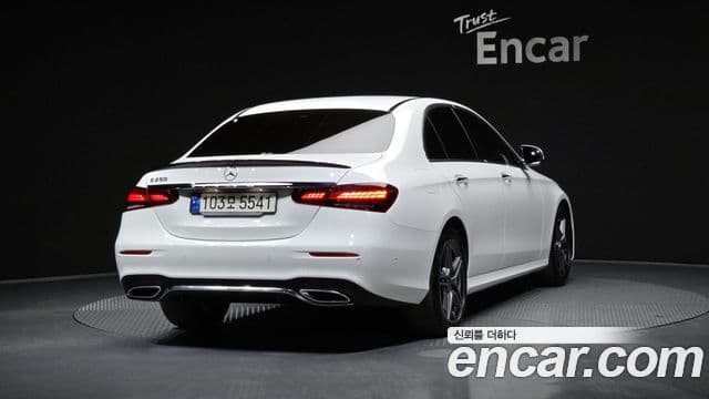 Mercedes-Benz E-класс W213 AMG Line, 2023 2