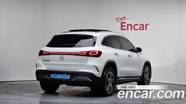 Mercedes-Benz EQA H243 EQA250 AMG пакет, 2022 2