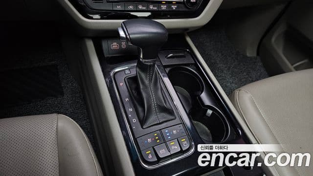 Kia All New Carnival Prestige, 2018 9