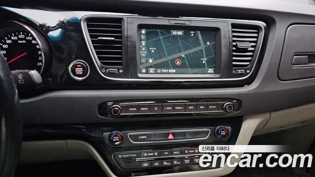 Kia All New Carnival Prestige, 2018 14