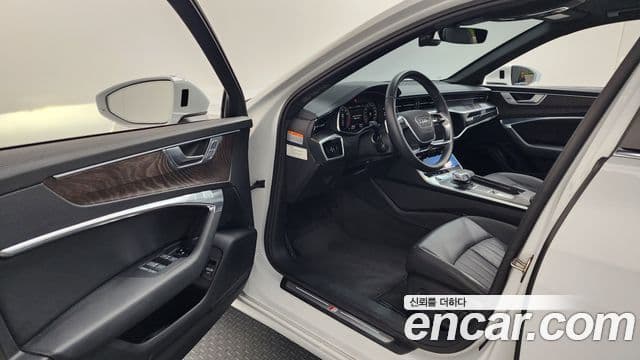 Audi A6 (C8) Premium, 2023 10