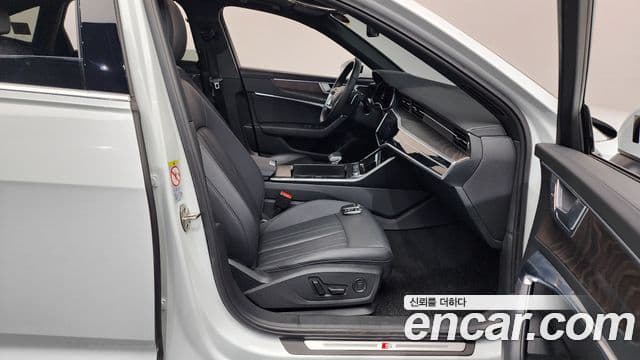 Audi A6 (C8) Premium, 2023 11