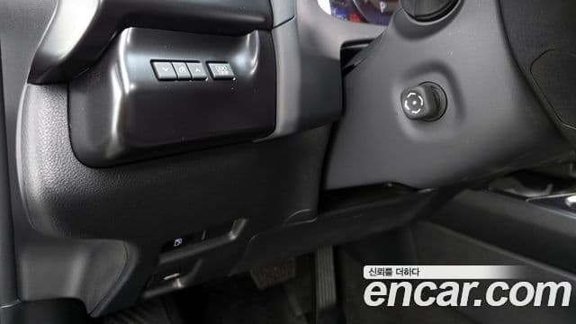 Lexus UX250h, 2024 18